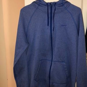 Nike therma-fit sweatshirt